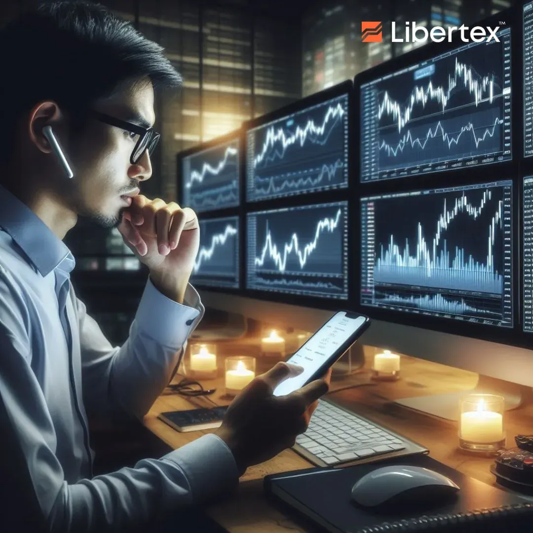 Trader con varios monitores operando en plataforma Libertex, combinando trading manual y Copy Trading en una misma cuenta Trader con varios monitores operando en plataforma Libertex, combinando trading manual y Copy Trading en una misma cuenta